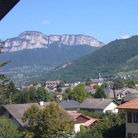 Zimmer Mit Fruehstueck Challes les Eaux Bagian luar foto