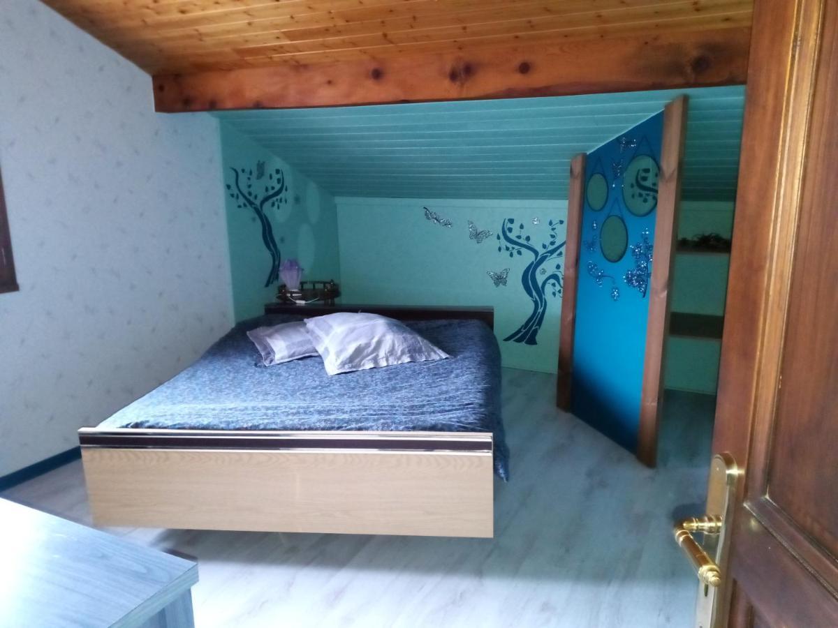 Zimmer Mit Fruehstueck Challes les Eaux Bagian luar foto