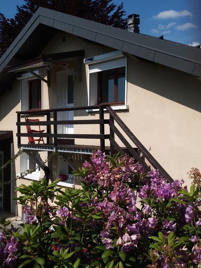 Zimmer Mit Fruehstueck Challes les Eaux Bagian luar foto